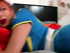 Post-Tournament Tickles: Chun-Li vs Cammy!