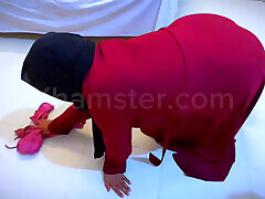 Egyptian Hot Stepmom Sweeping Stepson&039;s Bed Room & Unfortunately She Stuck Inside The Bed