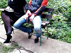 belle-mère excitée en collants me la encore fait