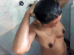 Nude Couple Bathing whilst Suck Boobs