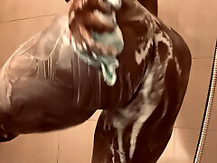 Miss Twerksum Shower Tease