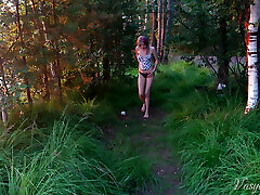Pissing in Nature! - Juicy Blonde!