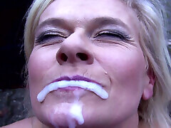 Sexy blonde pierced sex son and tin fucked in car