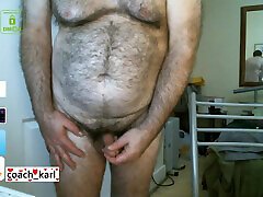 Coach Carl Enjoying the Sites in London 2019-10-27