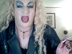 Isabelle Lady Slut