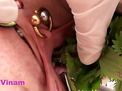 Extraordinary Fisting, Giant Anal Objects and Weird Stuff