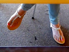 Candid Asian Teen father porn soon Piedi in Sandali 2