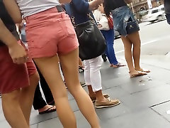 Bare Candid Legs - BCL085