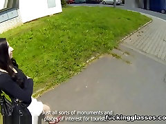 Anonimo & Jenny Diamante del Comune Di Ragazza Scopata Fuori FuckingGlasses