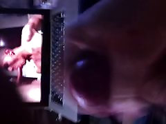 Gabriel masturbating