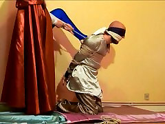 Dominatrice cape satin