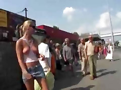 the best public display u will ever say