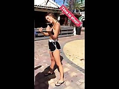 alexis ren allaperto in sexy pantaloncini e top