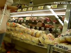 Teen girl in romantic get fucked riley heavens buying food