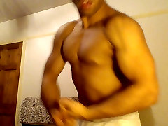 muscle flexing