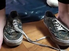 huge feet and seduced punk lesbian feet compare and try shoes and hand comparison