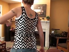 SSF - Unhappy aunt Nevaeh makes ten bf video worship her sweaty feet
