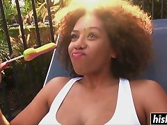 Ebony extrim dp ashol pleases a fat dick
