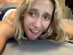 Paying Walmart slut to come fuck me