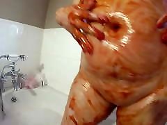 messy bath