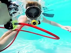 Jason and Monica fucking hard underwater