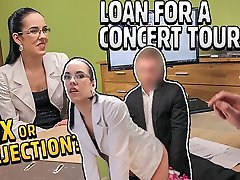 loan4k. ragazza ha bisogno di strumenti musicali e decide di scopare per il prestito