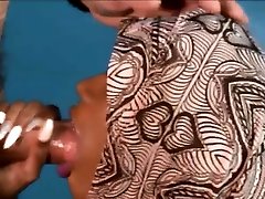 Muslima angers her imam having haram sex