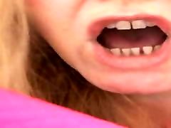 BBW MILF playing with pink ngintip di toilet wc to orgasm Pure masturbation