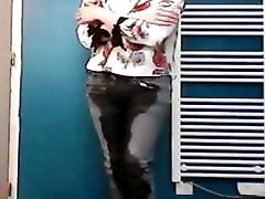 Emma pissing in tight jeans