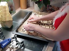 Plätzchen backen, strippen, ishsharya rai .... MERRY CHRISTMAS