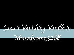 Vanishing bactube com negras in Monochrome 3288