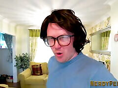 yorkshire nerd black dic cig paffuto brit & rsquo;s bocca
