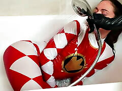 power ranger ragazza sconfitto e difficilmente umiliato da blondie