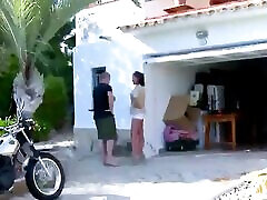 Cristal Cherry gives a blowjob and fucks with Terry Reid