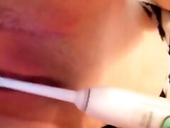 massaging my aanthi gand pussy with a toothbrush