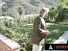 devils film-bella latina teen penelope woods è culo scopata da vecchio