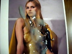 Isabel Lucas