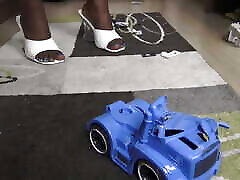 Ebony Princess Estrellas crushing fun with police car!