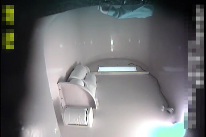 Girls with nice pussies pouring piss on the toilet cam